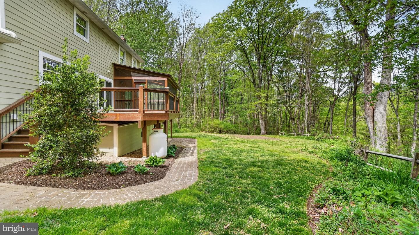328 Greenridge Drive photo 72