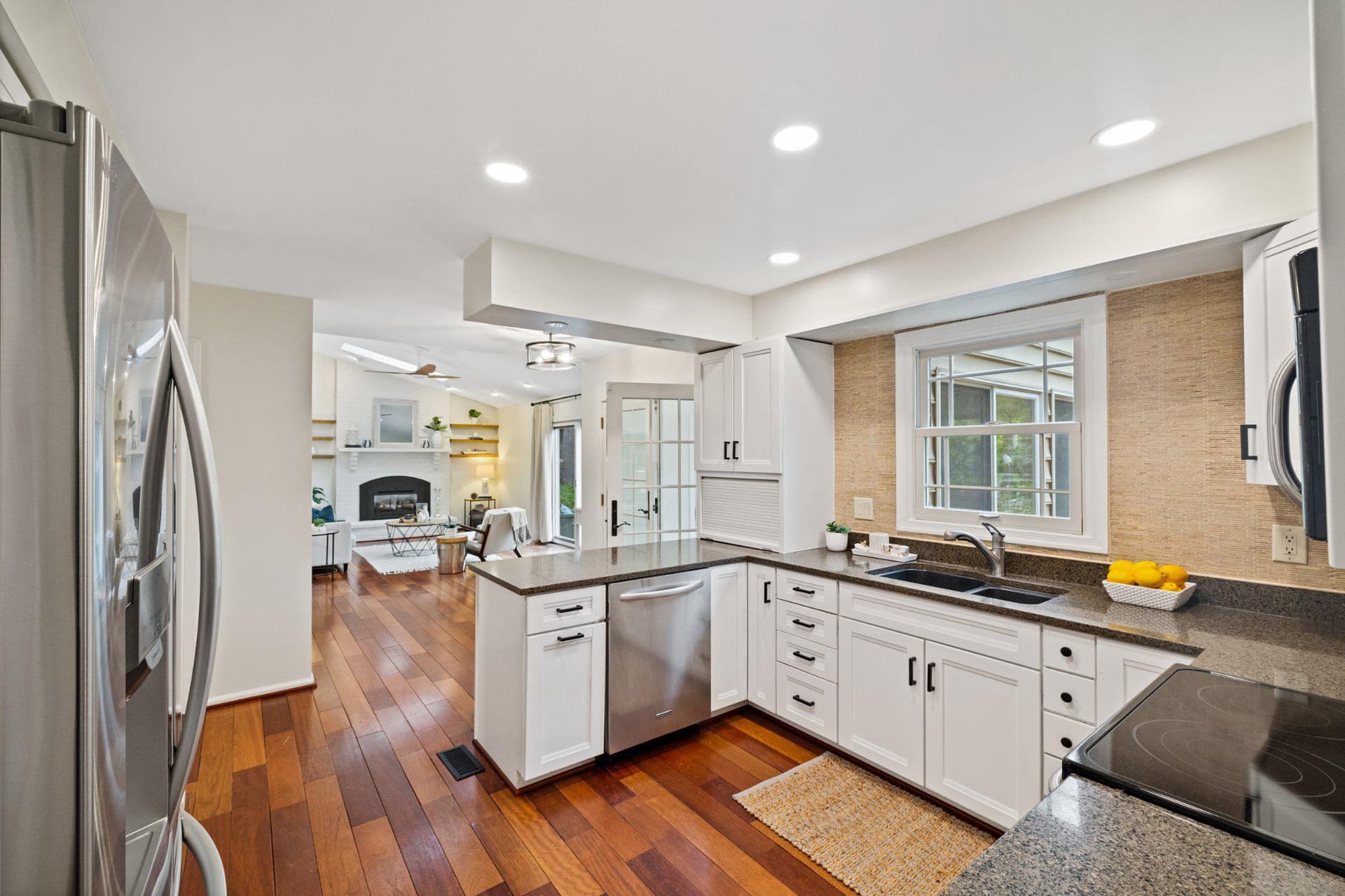 325 Cool Ridge Court photo 2