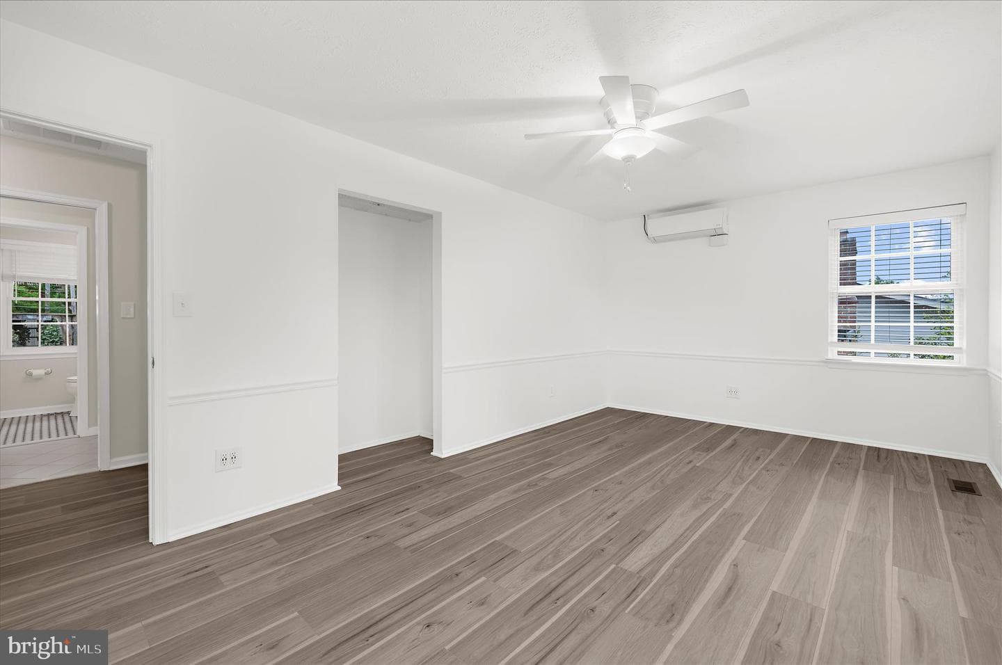 1126 Neptune Place photo 34