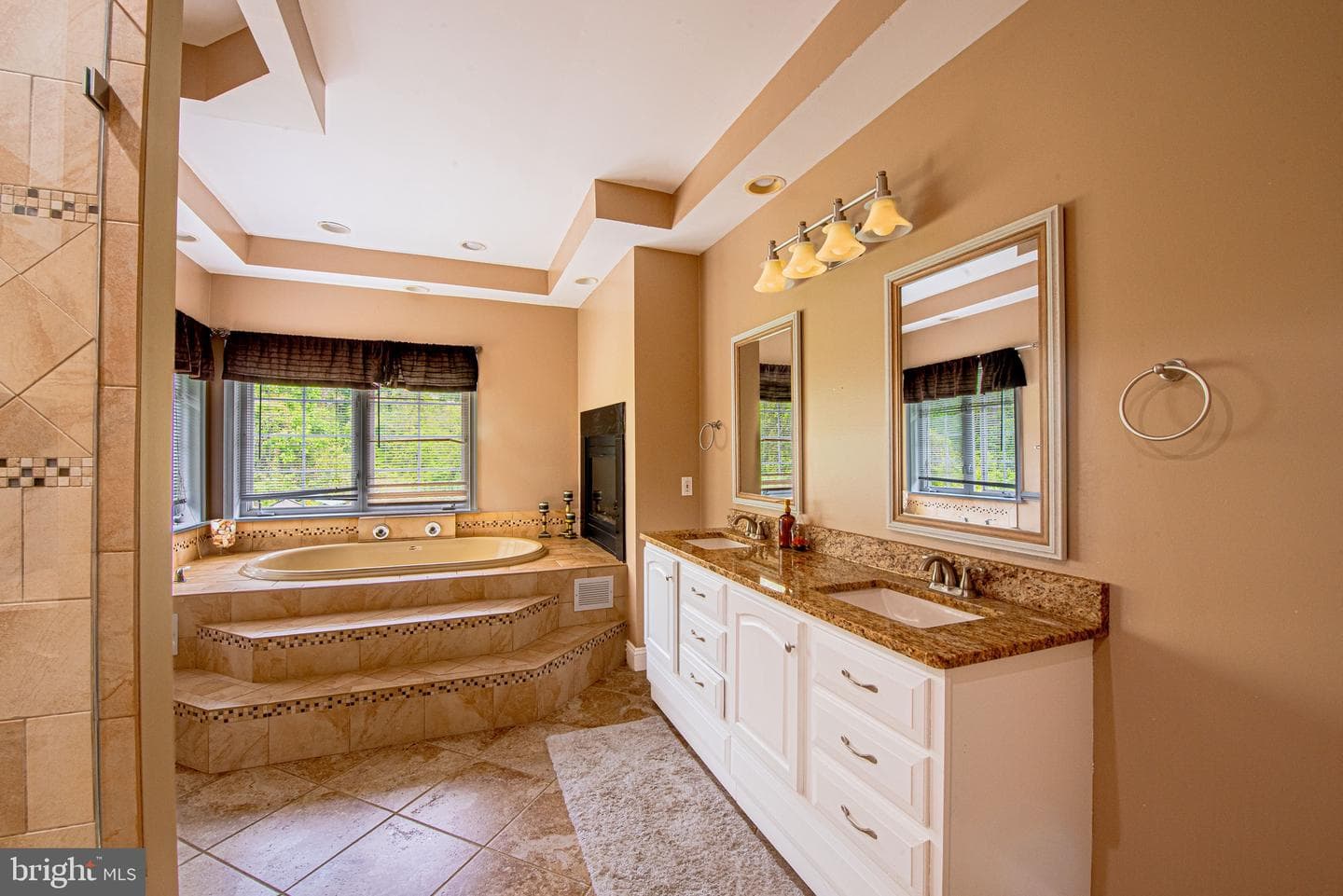 1054 Bayard Road photo 32