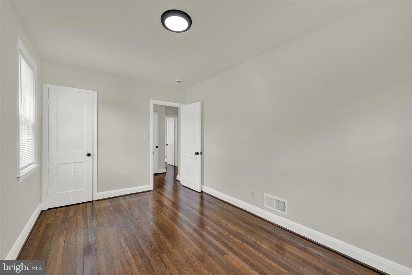 7121 Baltimore Annapolis Boulevard photo 15
