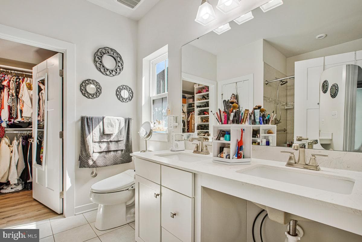 1536 Catbriar Way photo 25