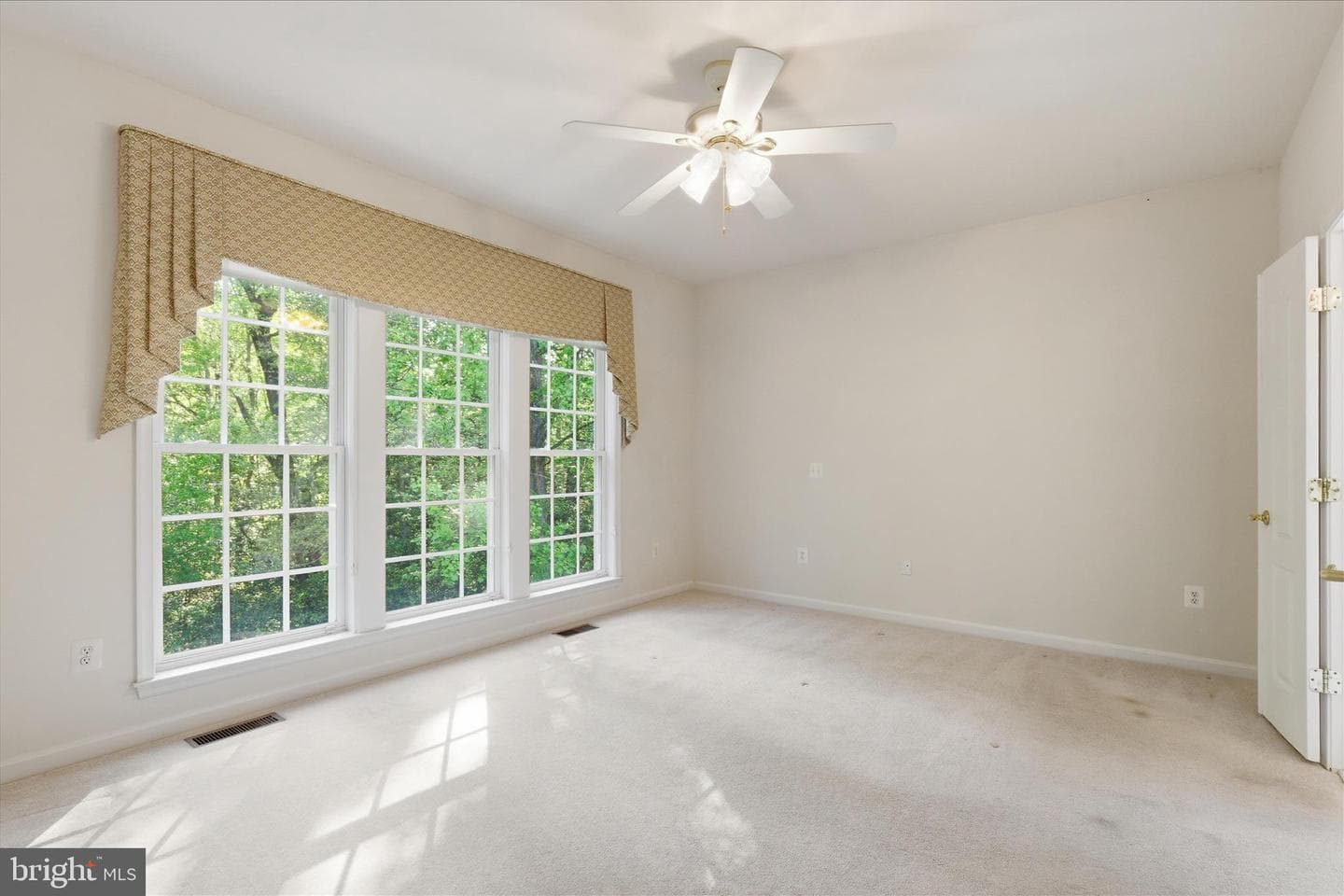 1215 Destiny Circle photo 22