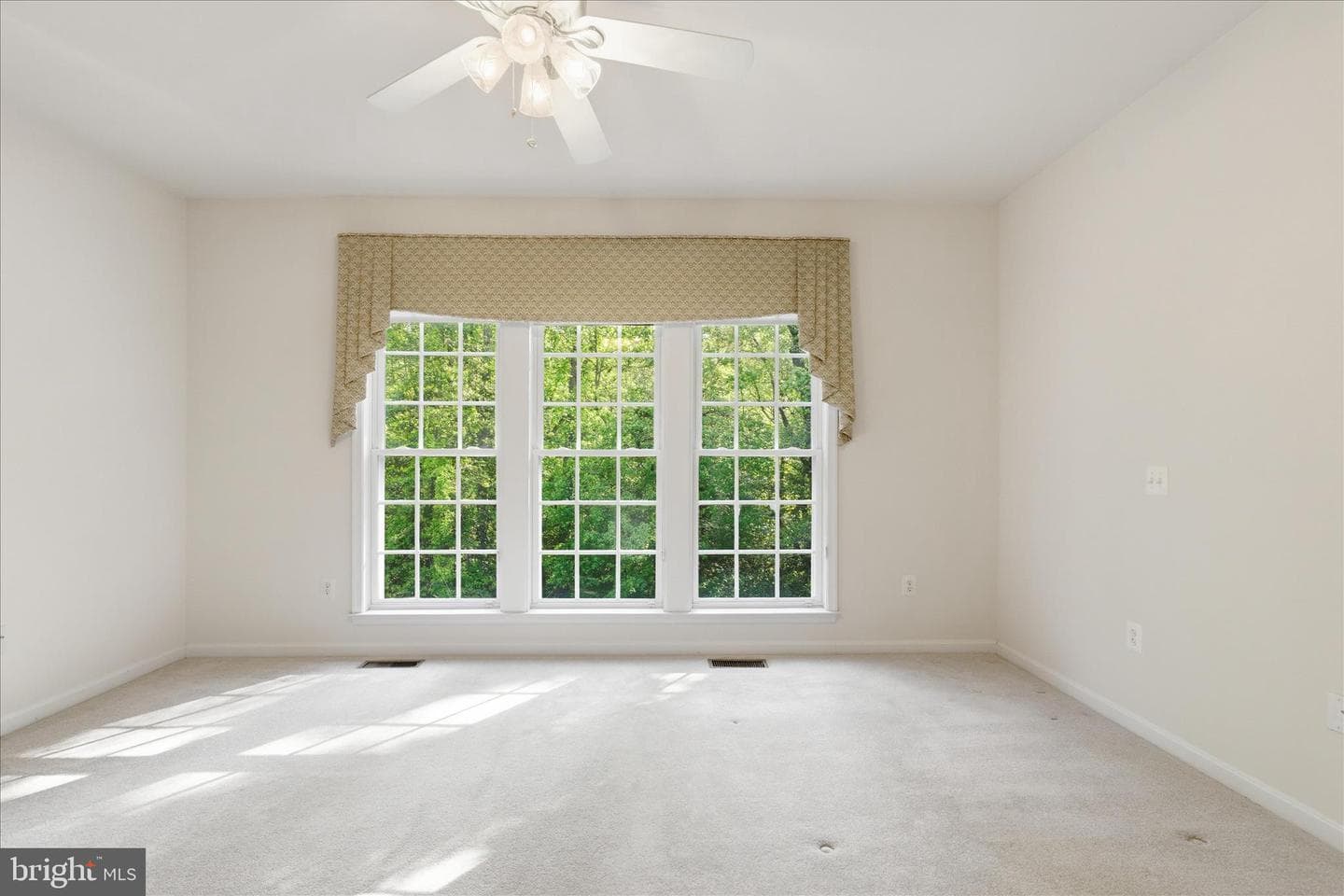 1215 Destiny Circle photo 23