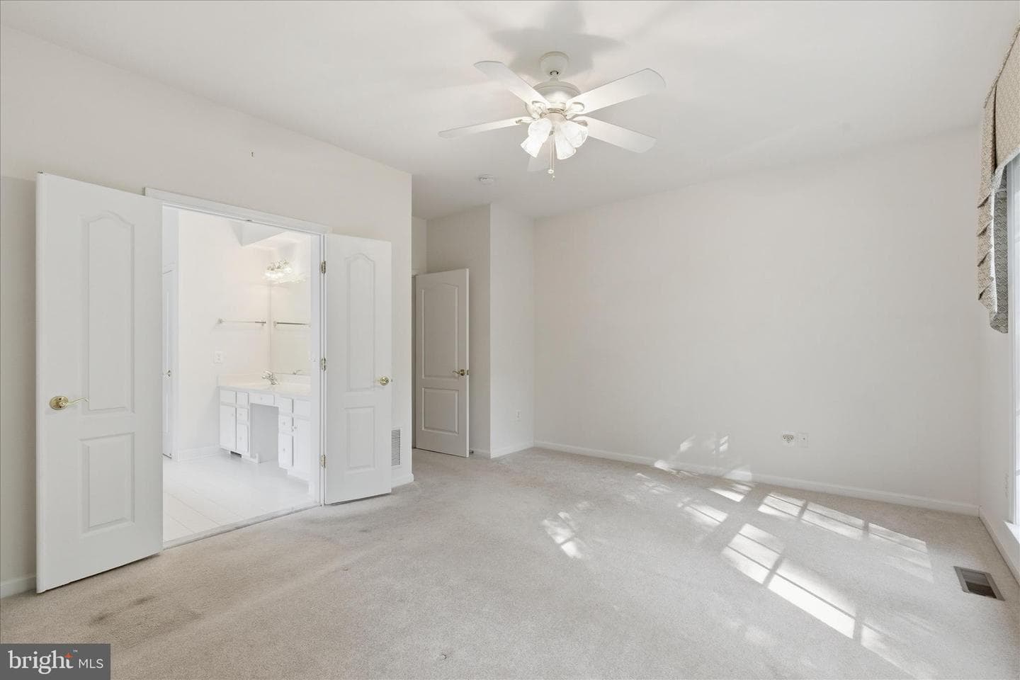 1215 Destiny Circle photo 24