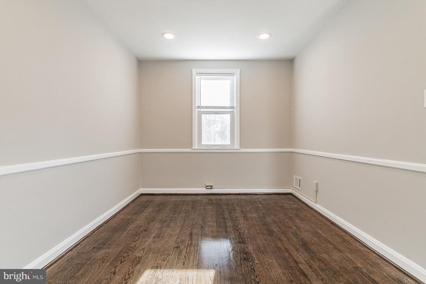 413 Rogers Avenue photo 3