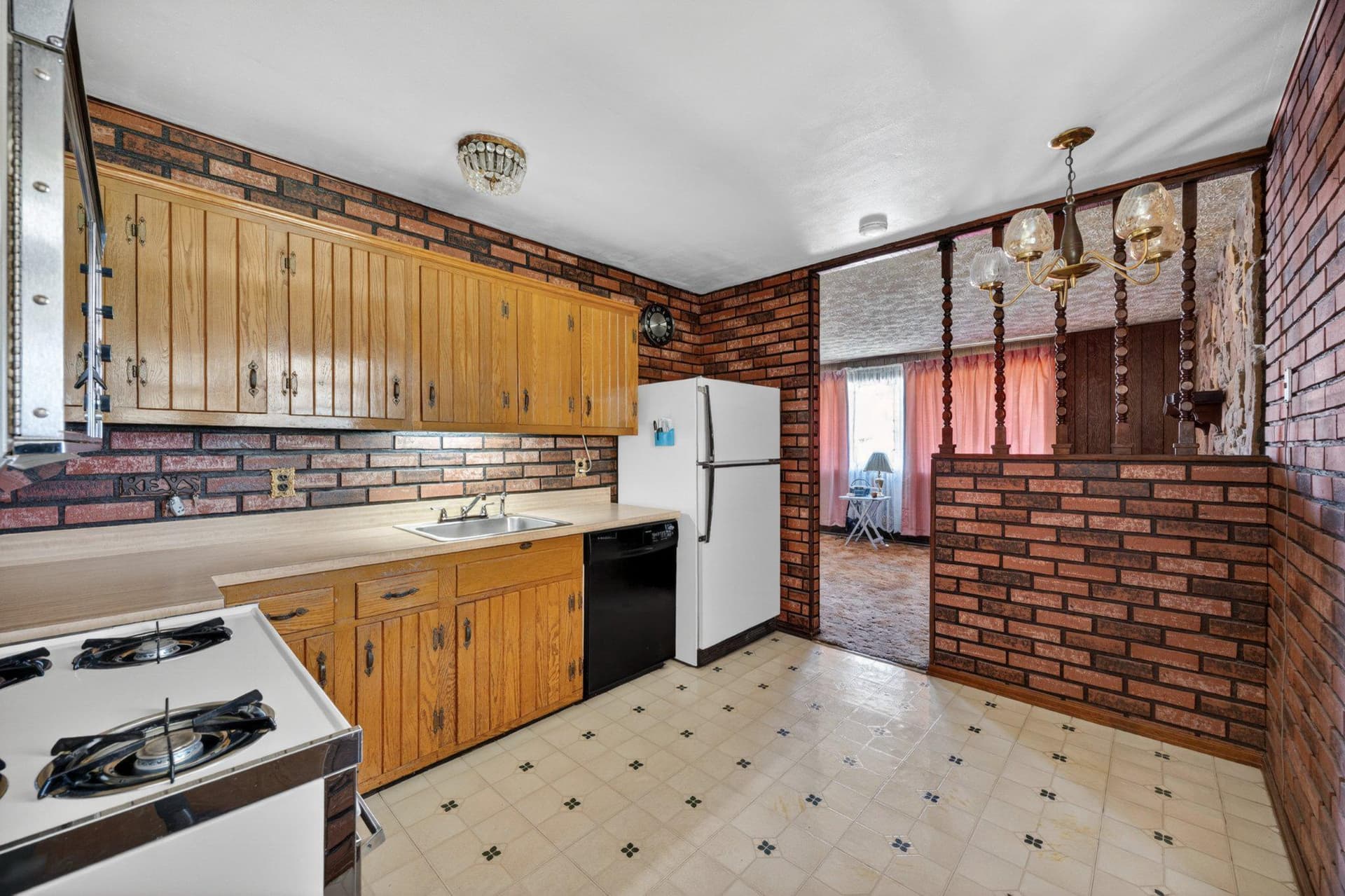 819 Bentwillow Drive photo 9