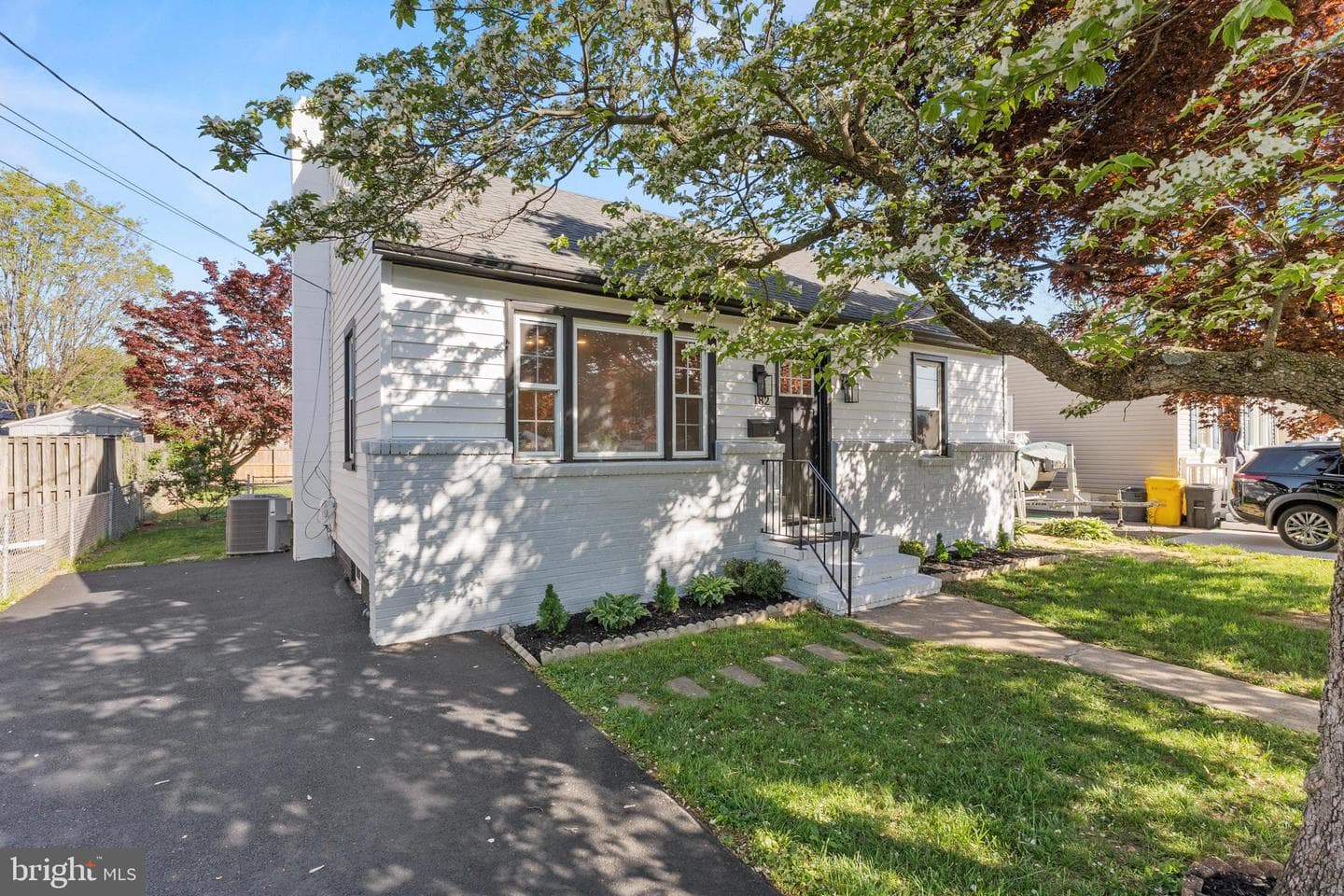 182 Lake Road photo 2