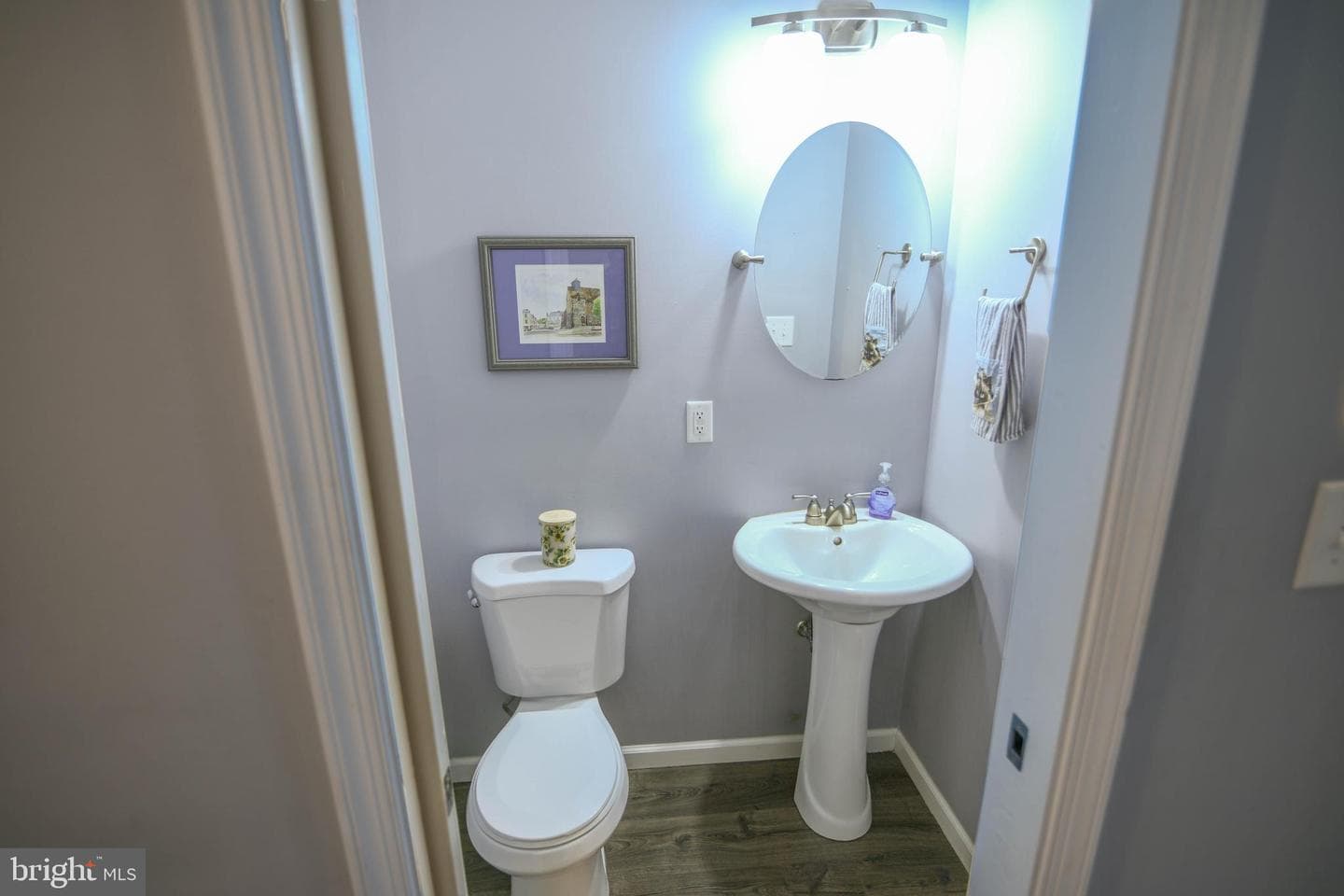 8203 Forest Glen Drive photo 14