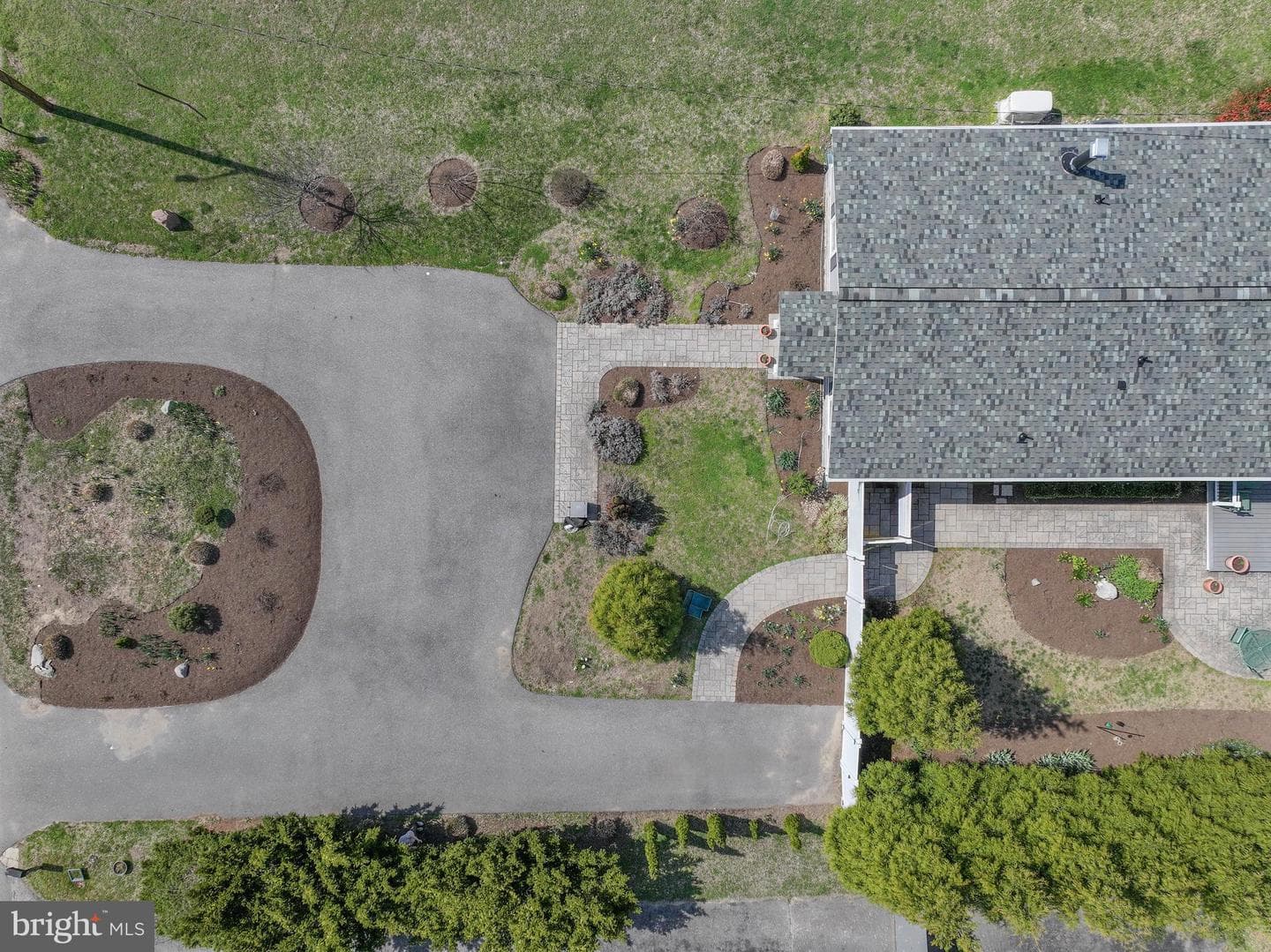 8203 Forest Glen Drive photo 30