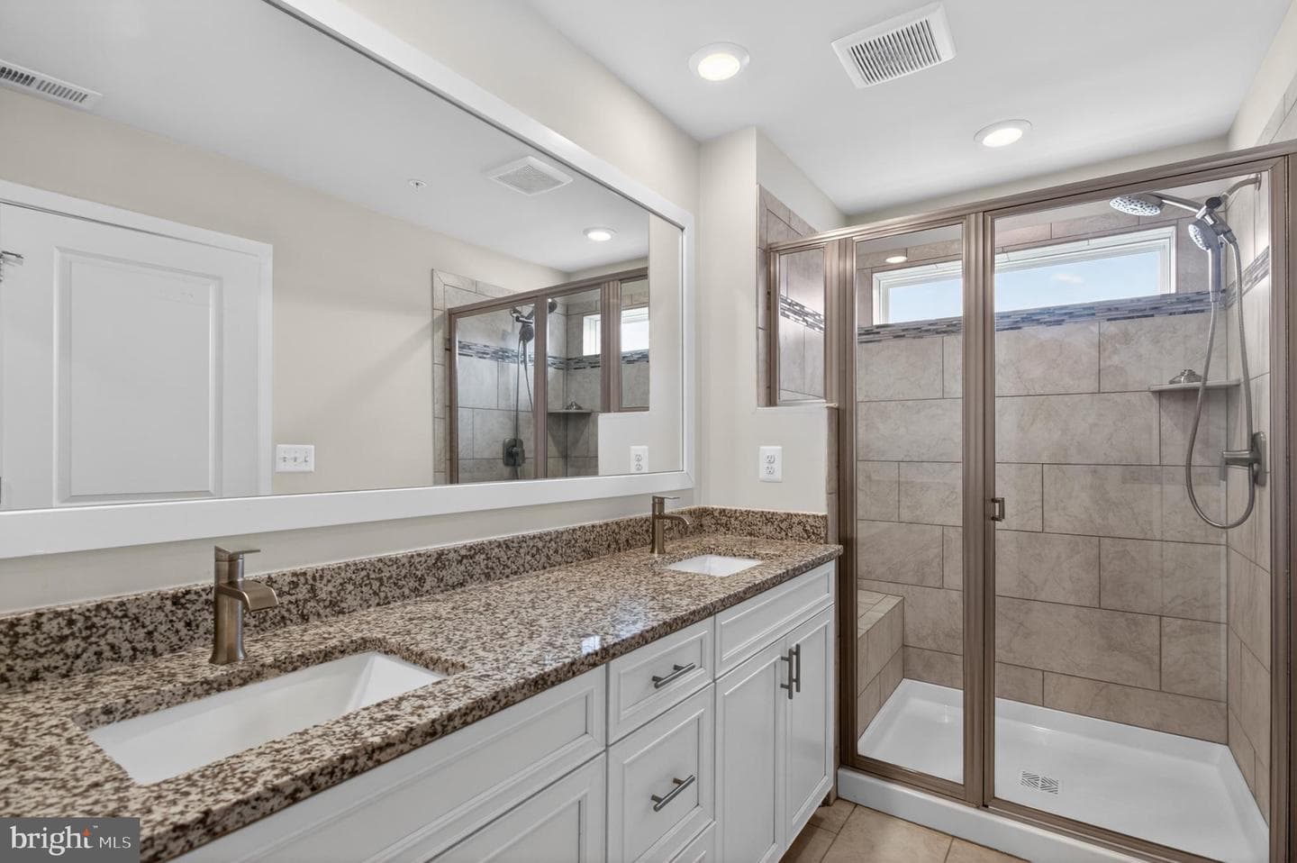7706 Red Moon Way photo 16