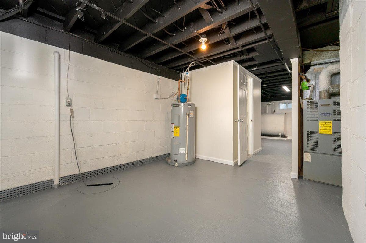 8068 Clark Station Road photo 29