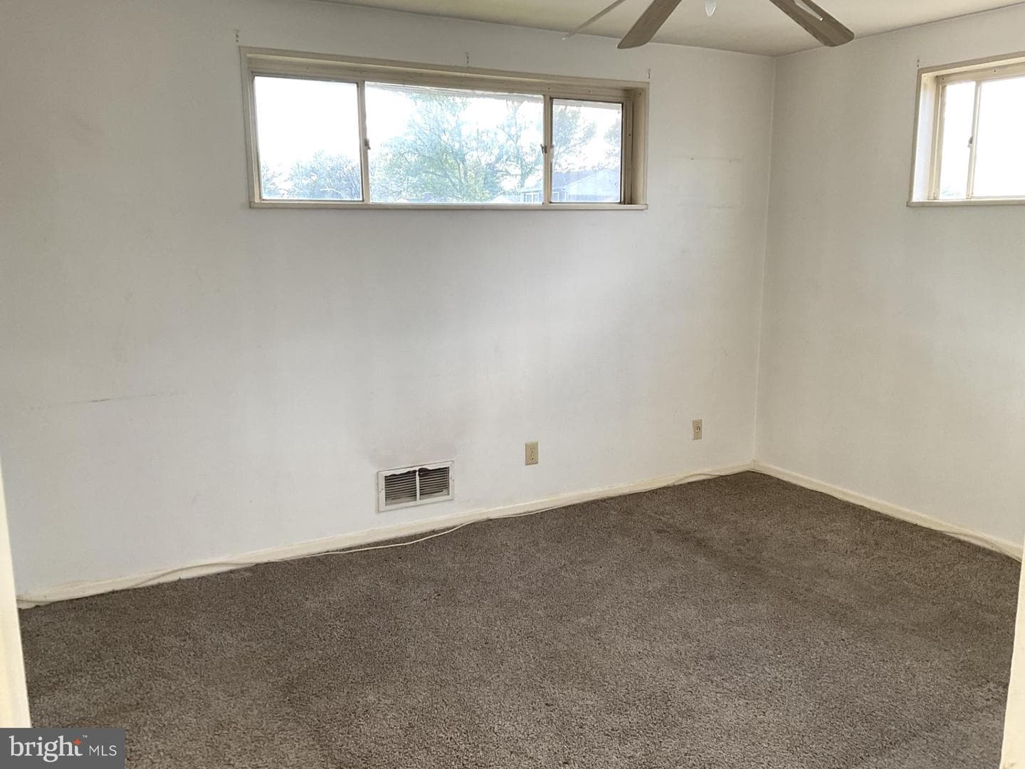 727 Delmar Avenue photo 11