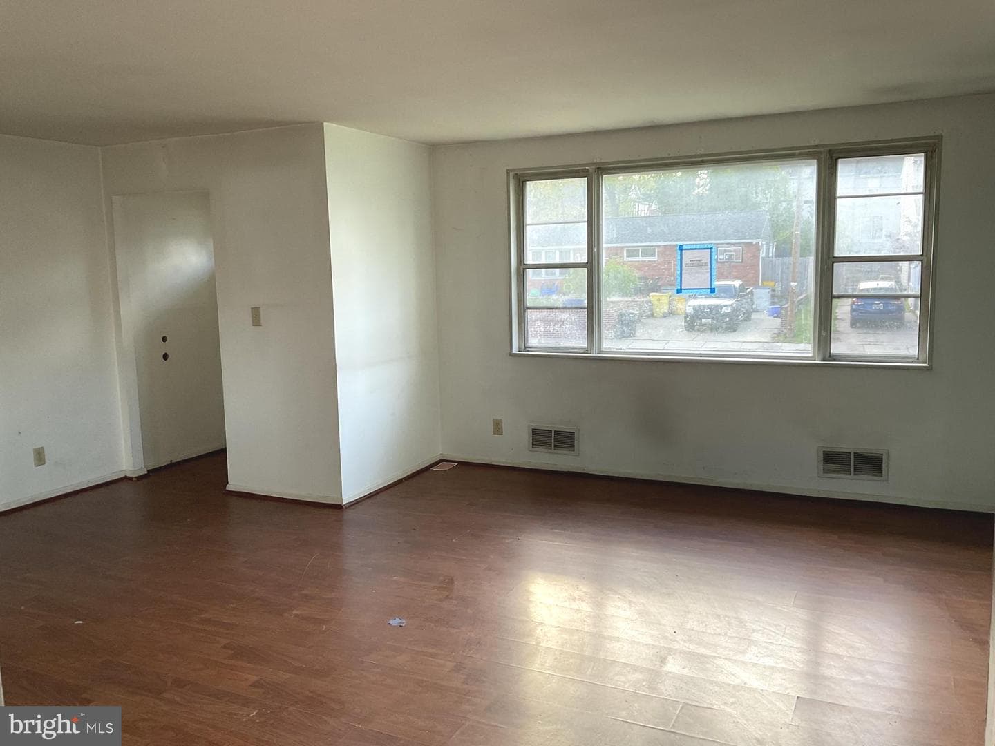 727 Delmar Avenue photo 5
