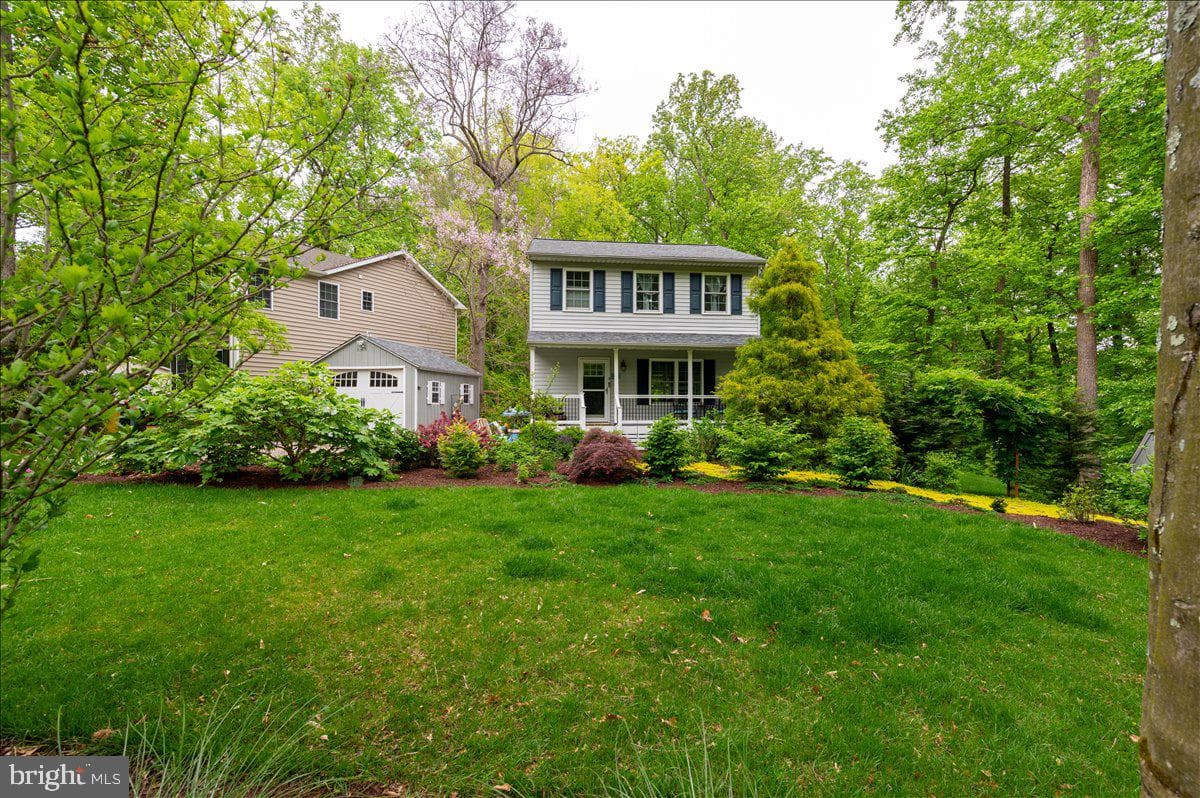 949 Buttonwood Trail photo 2