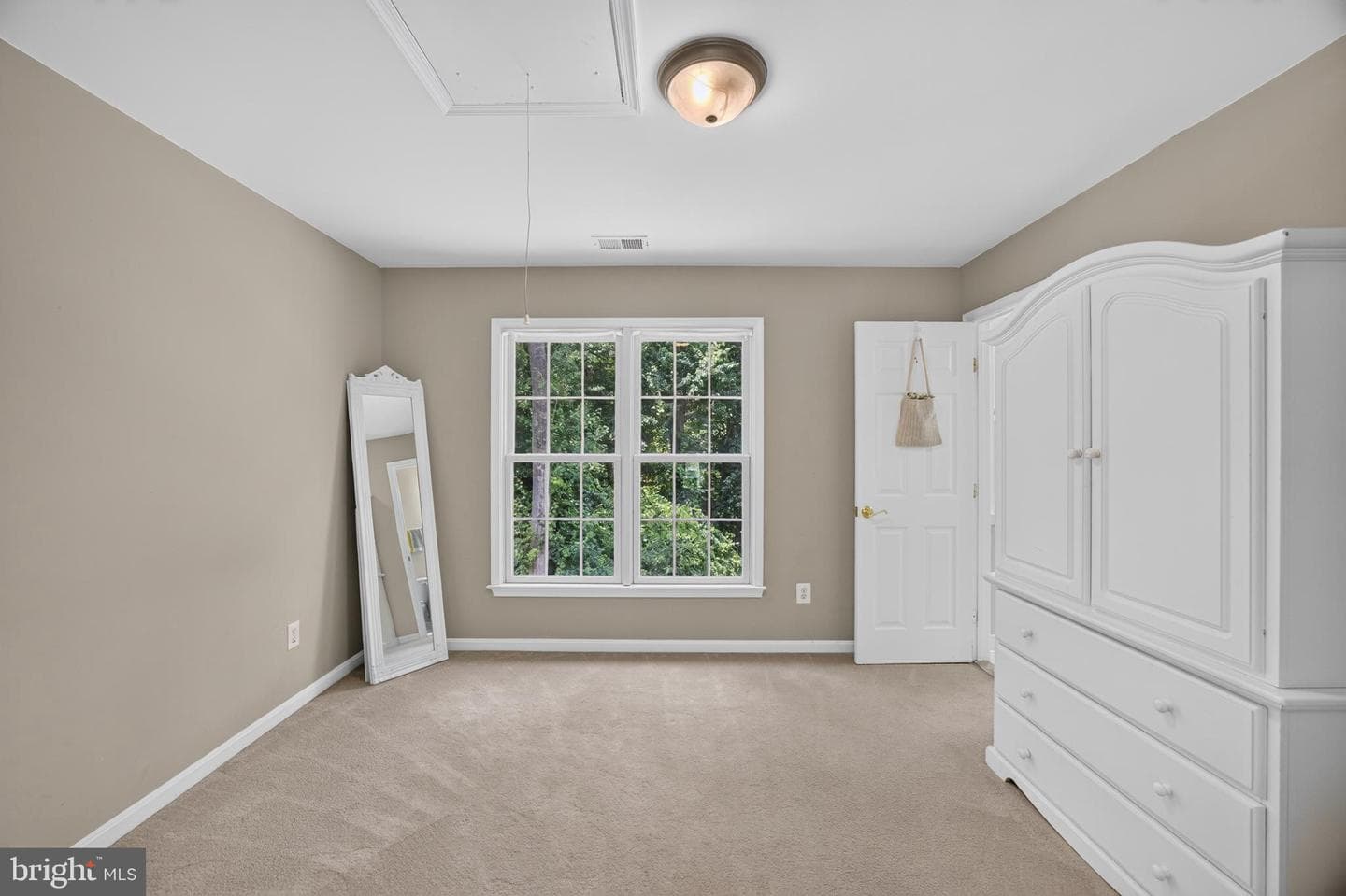 1340 Bluegrass Way photo 38
