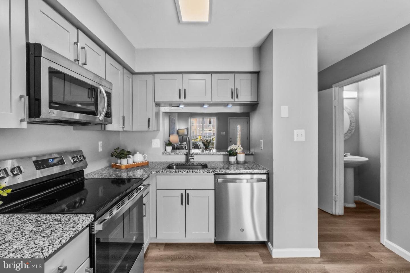 547 Dahlgreen Road photo 12
