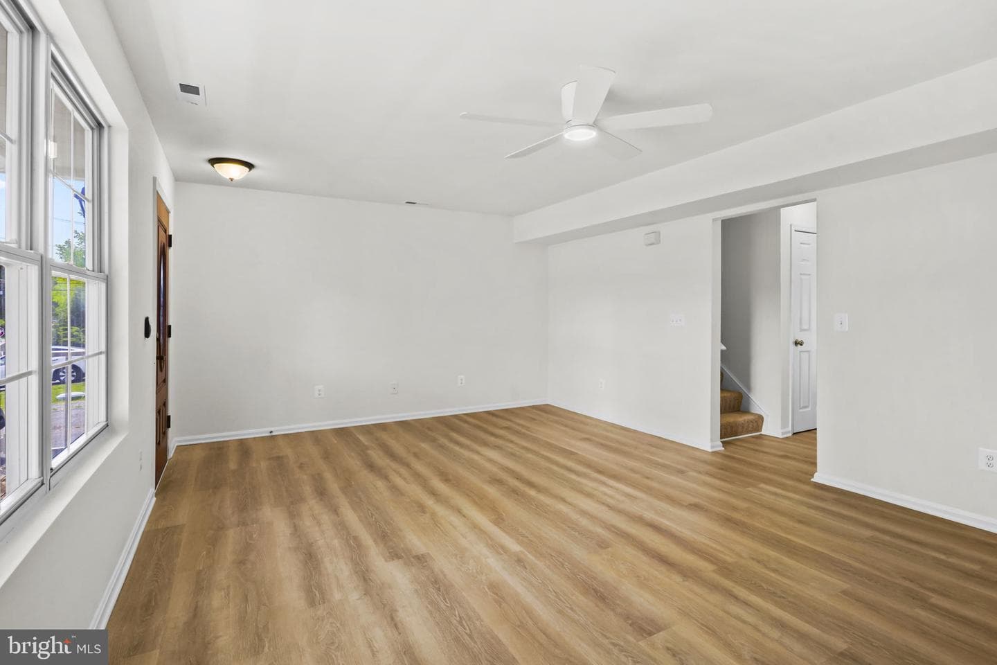 806 Selby Boulevard photo 12
