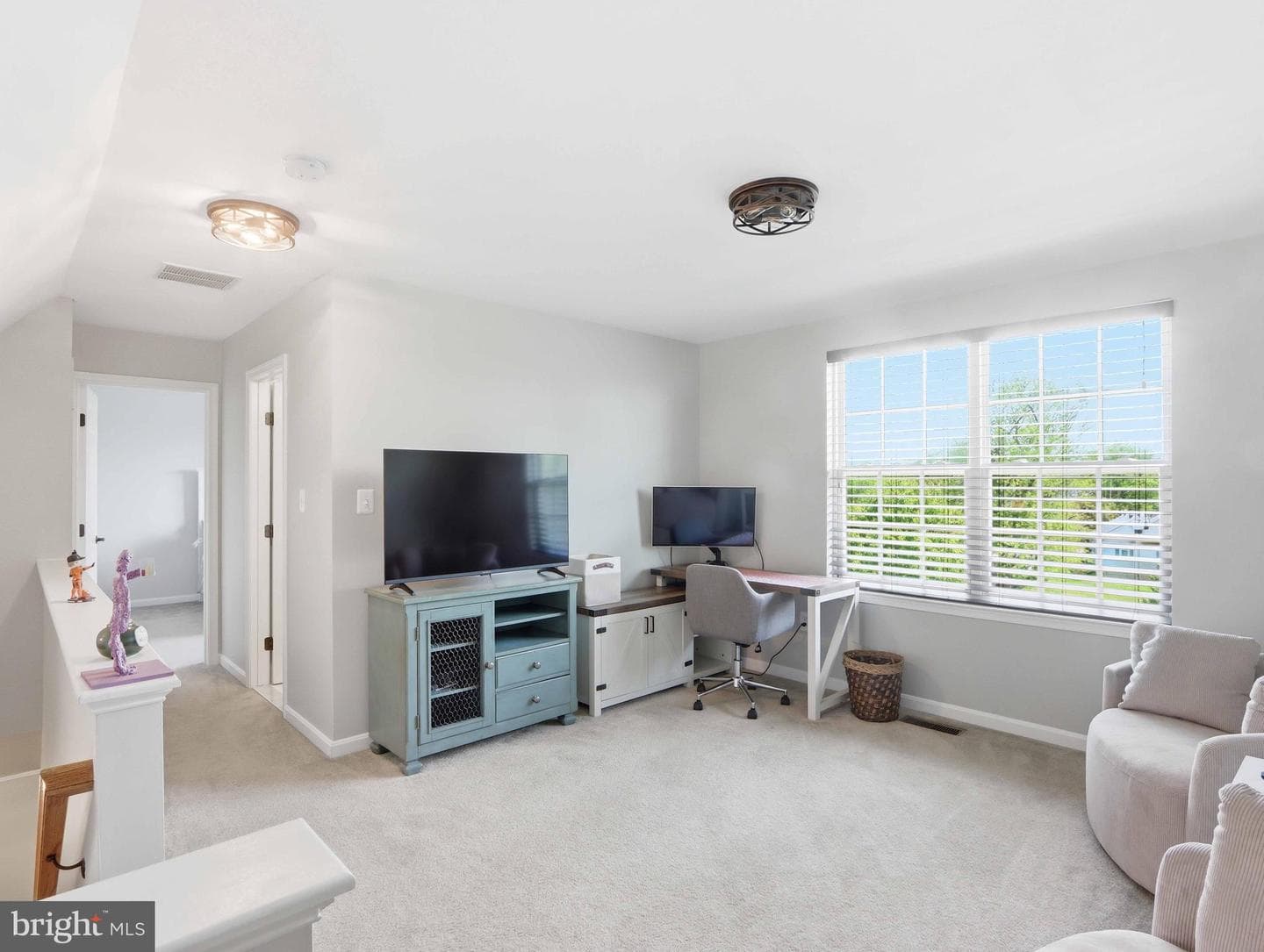 227 Matfield Court photo 32