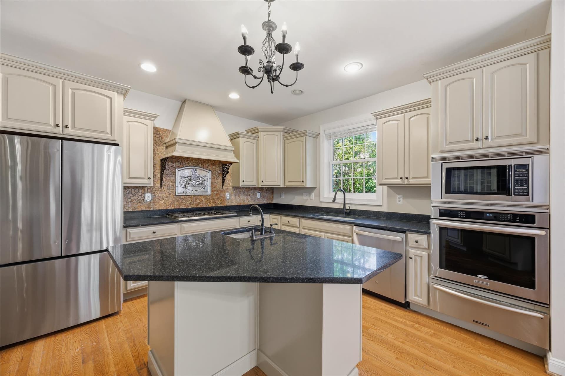 262 Capote Court E photo 18