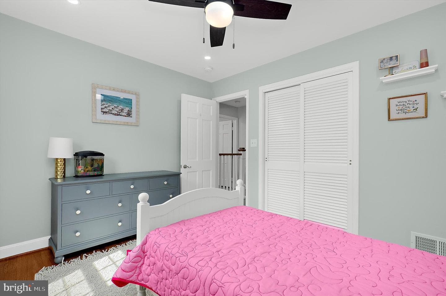 213 Saint Ives Drive photo 40