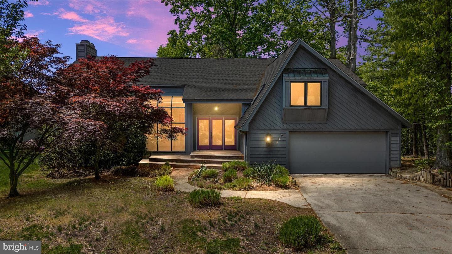 377 Broadview Lane