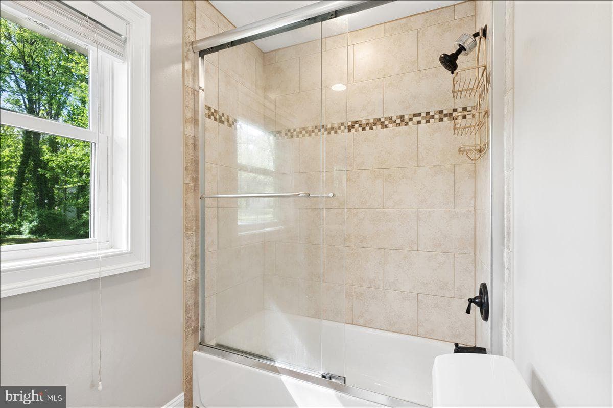 8350 Sycamore Road photo 22