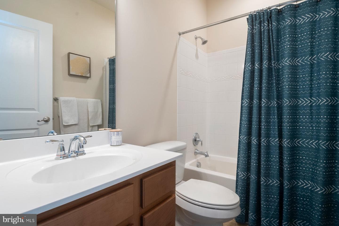 7676 Timbercross Lane photo 16