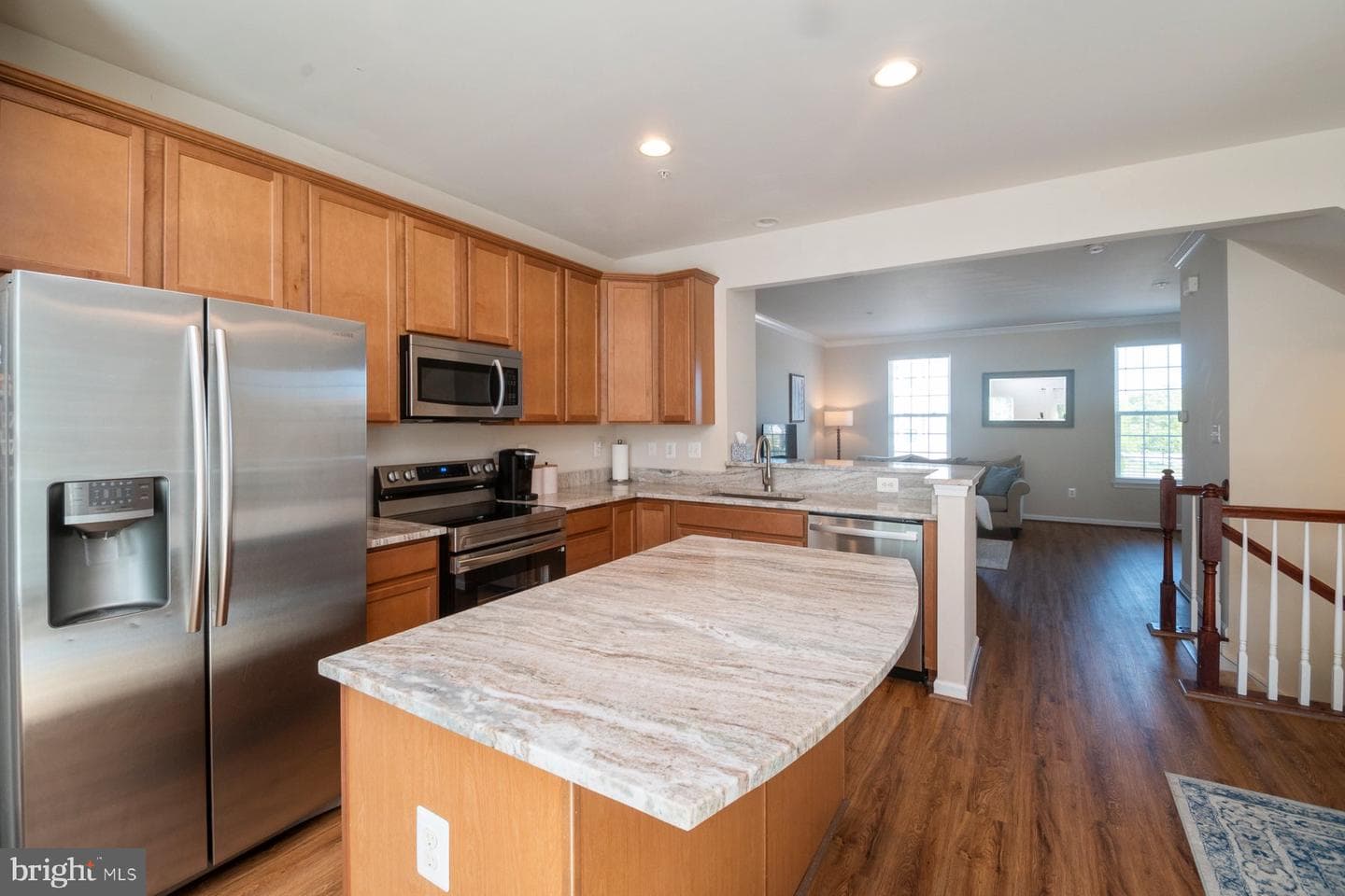 7676 Timbercross Lane photo 6
