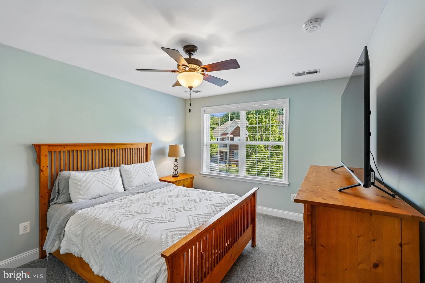 715 Highland Meadows Drive photo 33