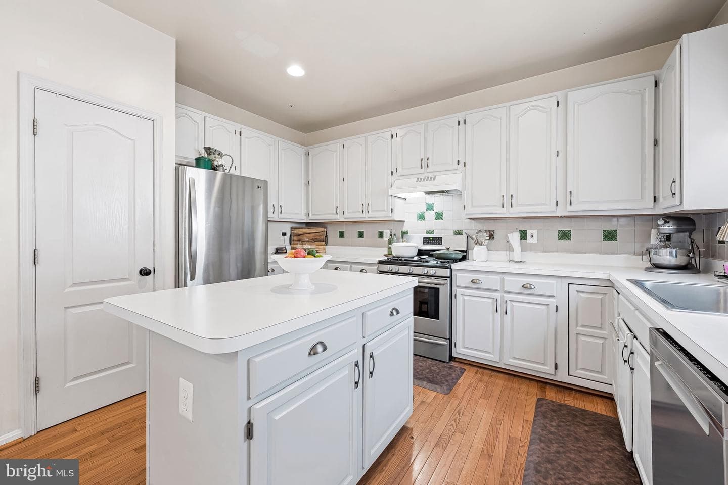 7927 Beach Plum Lane photo 15
