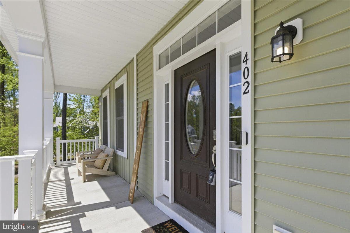 402 Ruysch Lane photo 4