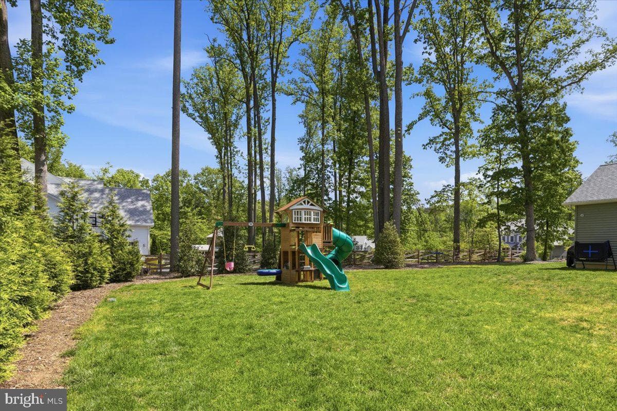 402 Ruysch Lane photo 57