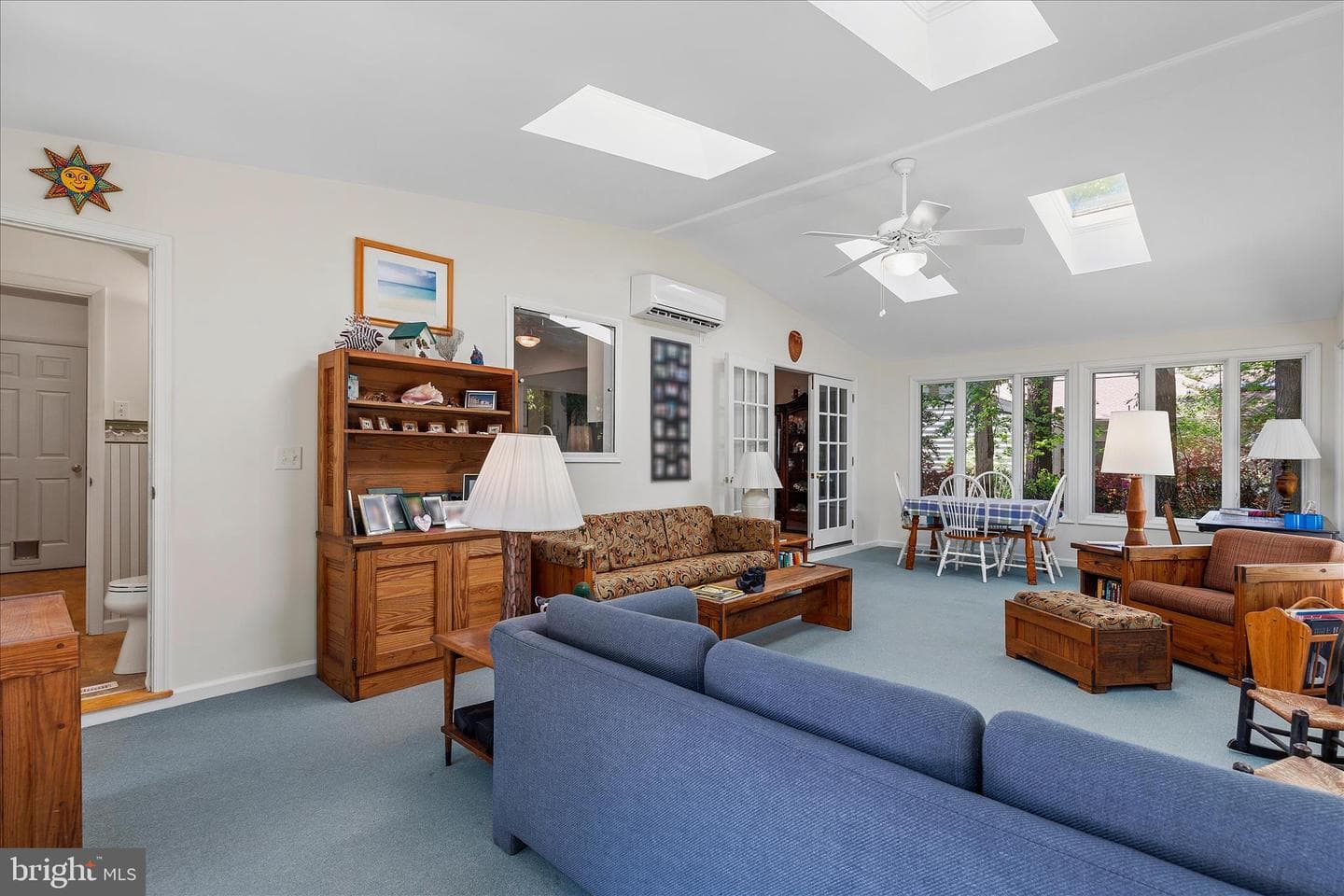 861 Twin Harbor Drive photo 14
