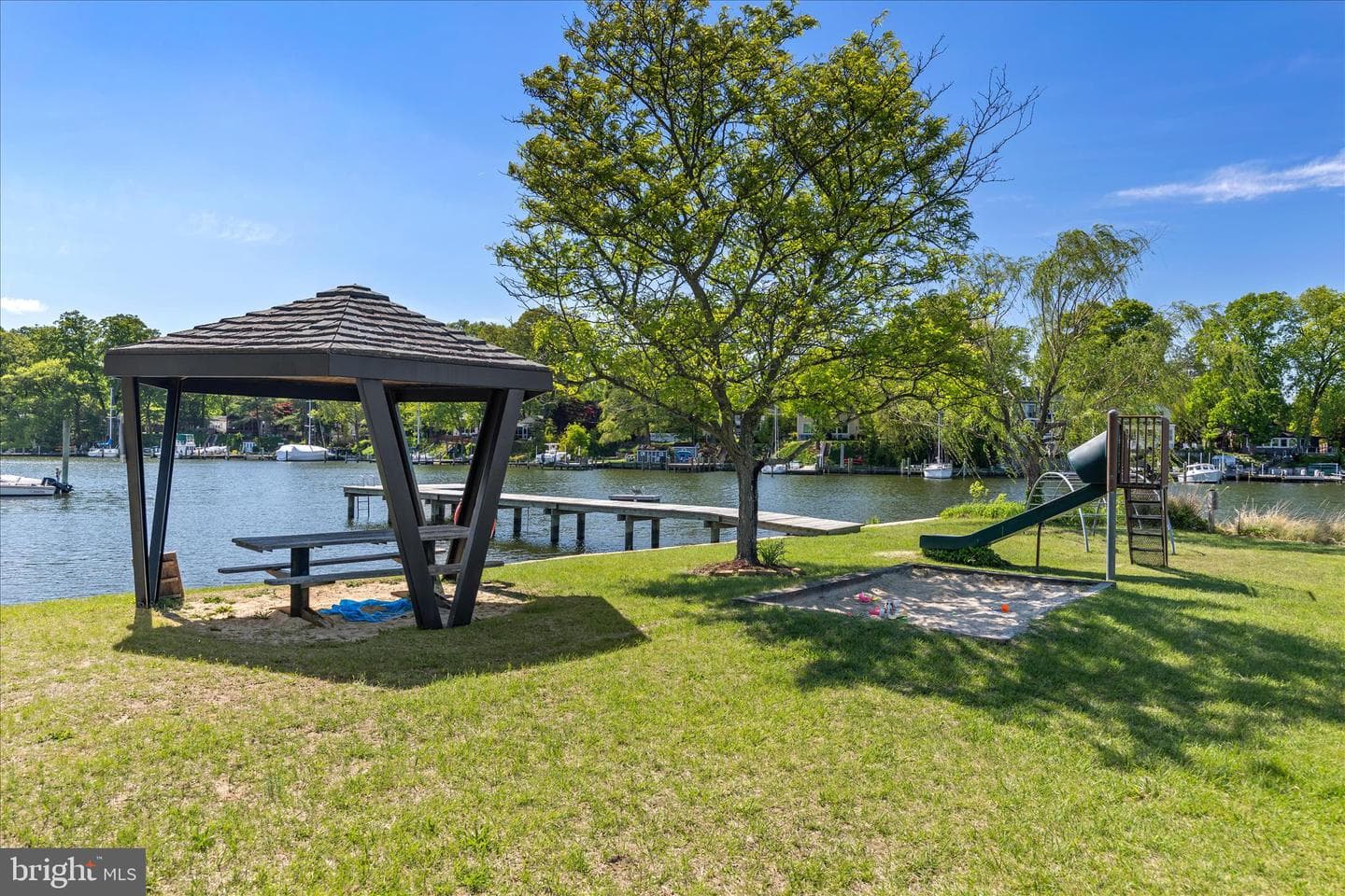 861 Twin Harbor Drive photo 51
