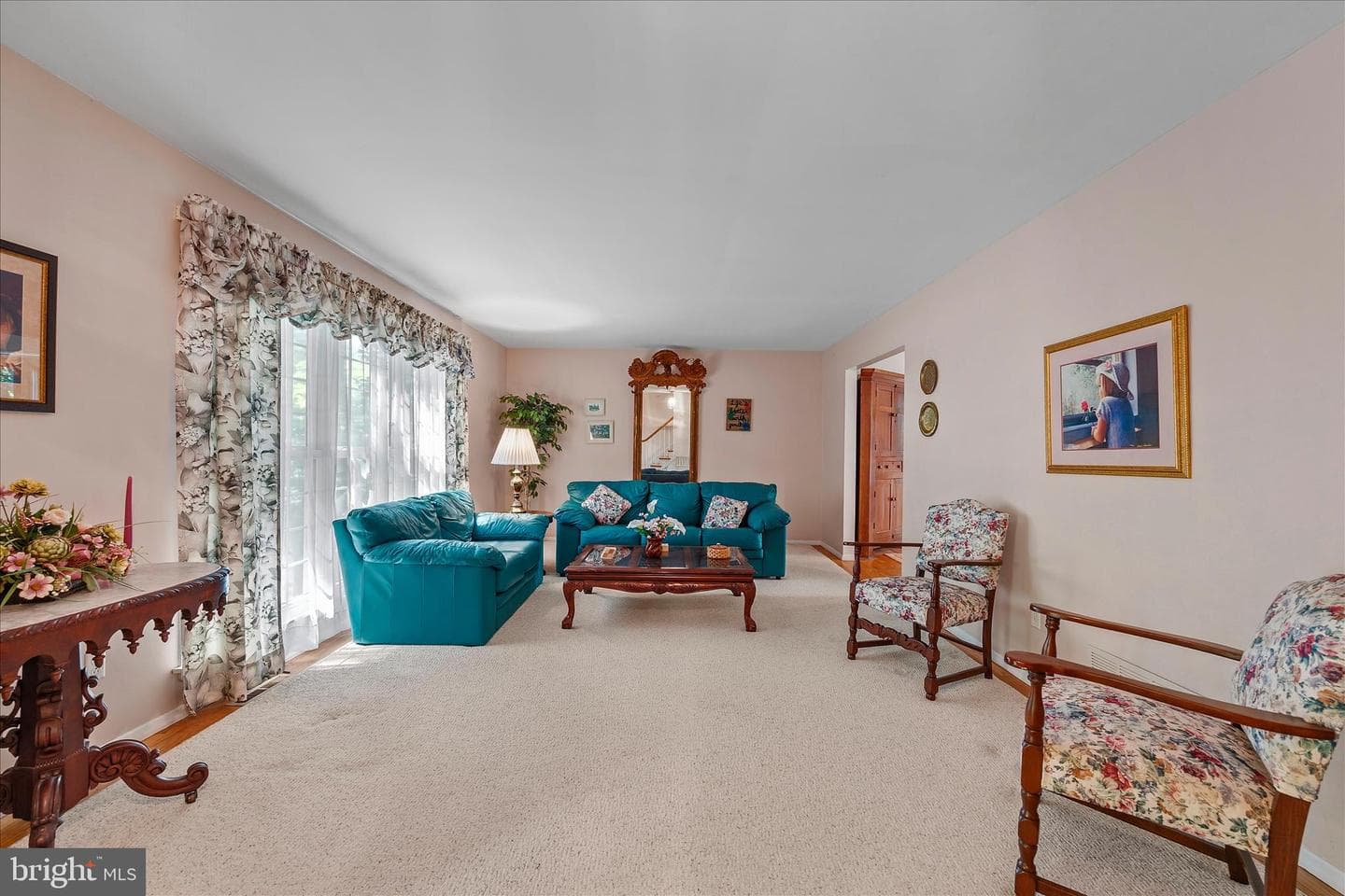 861 Twin Harbor Drive photo 9