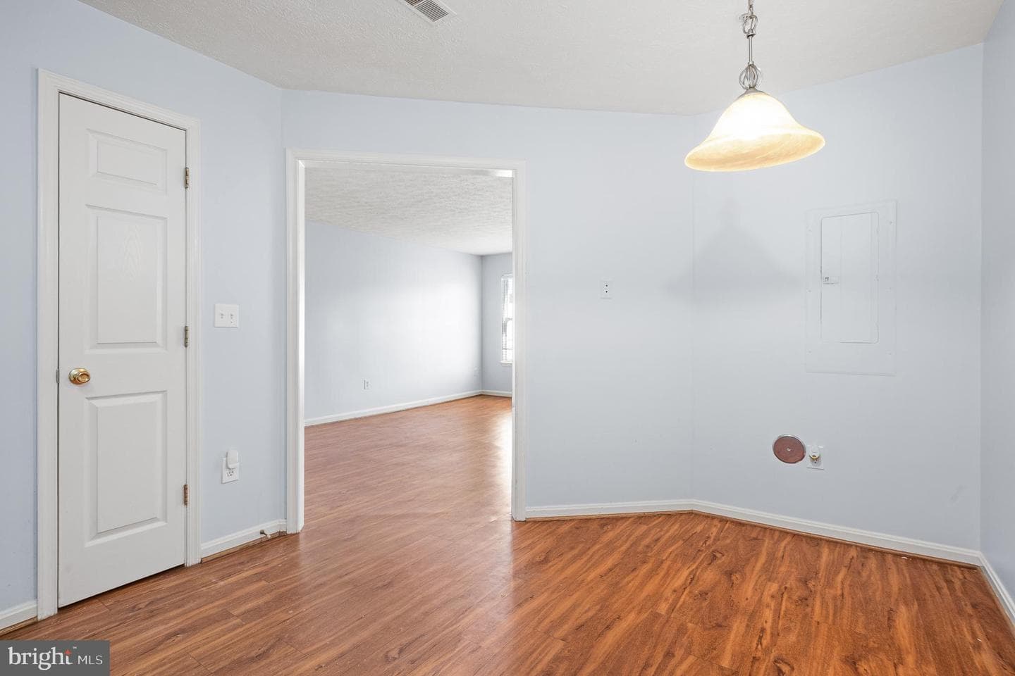 50 Hearthstone Court photo 12