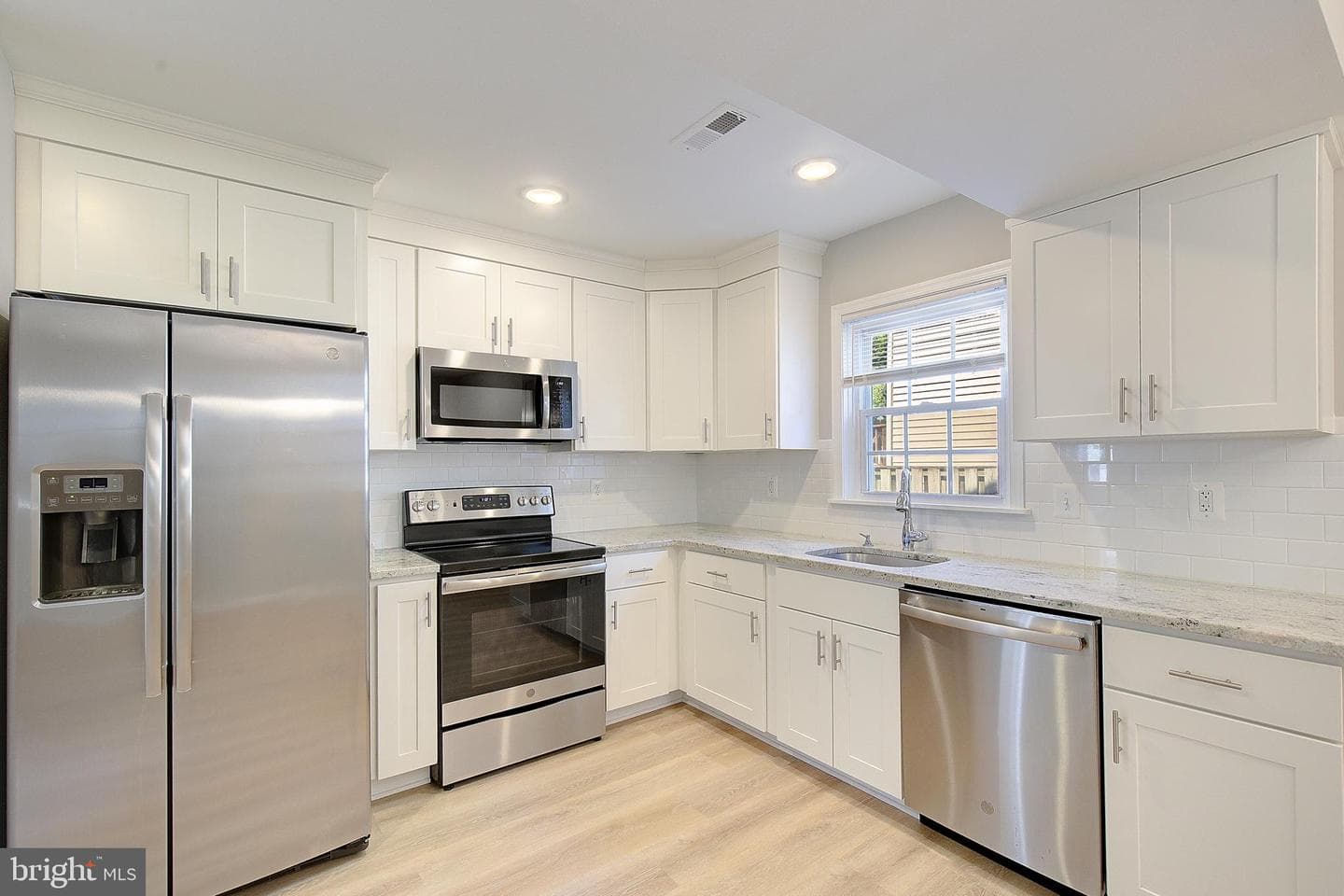 1739 Quantico Road photo 6