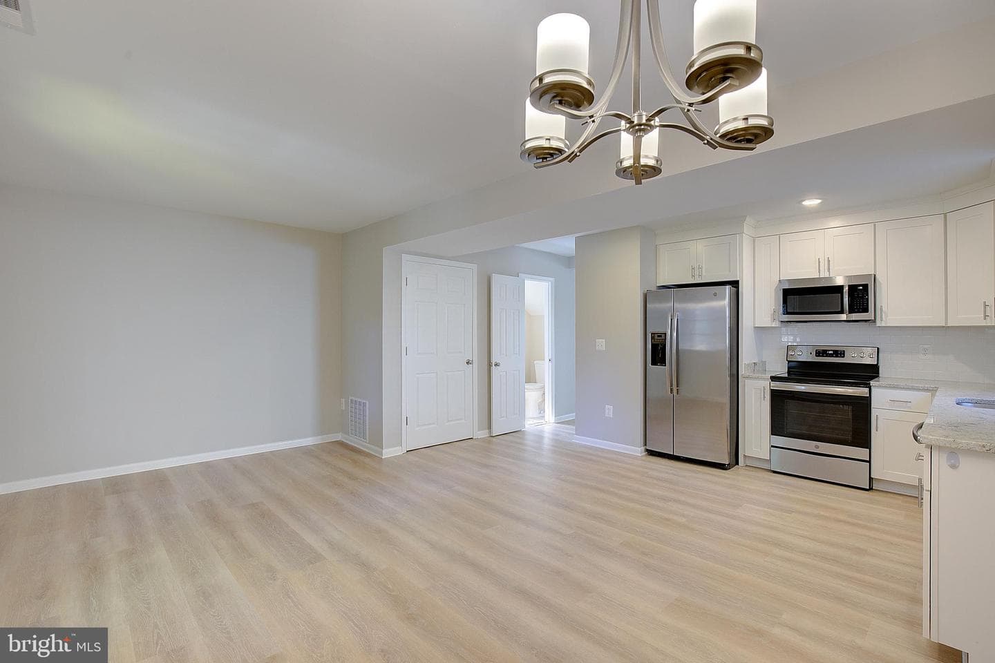 1739 Quantico Road photo 9