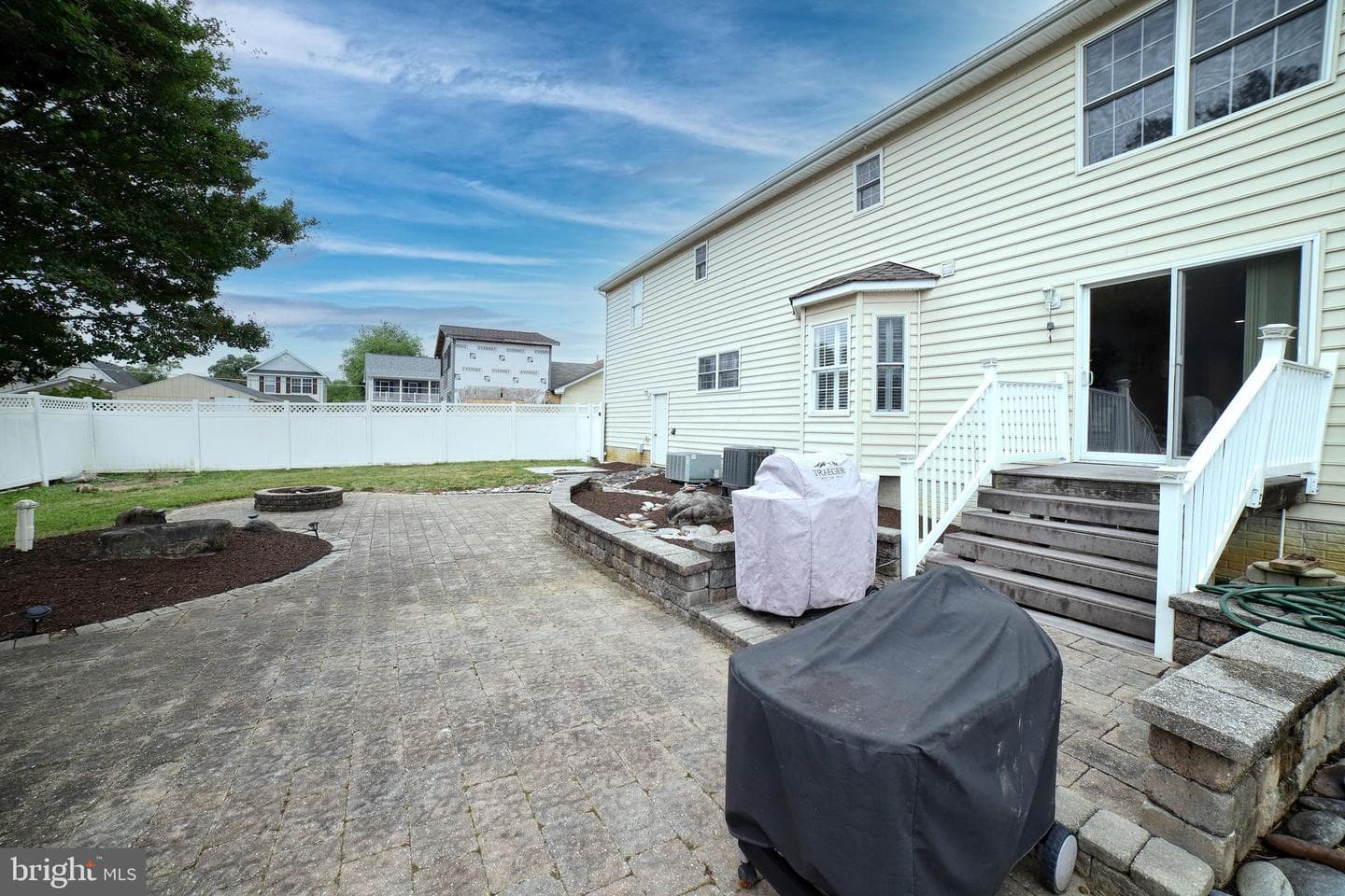 833 Selby Boulevard photo 51