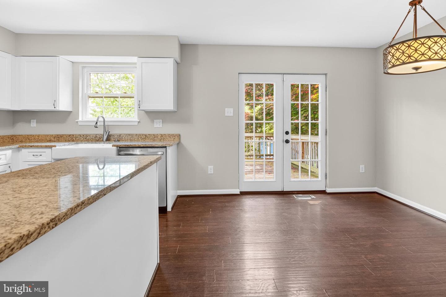8011 Mansion House Crossing photo 19