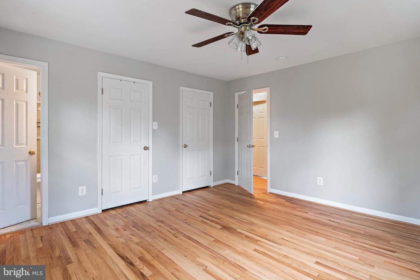 970 Highpoint Drive photo 34