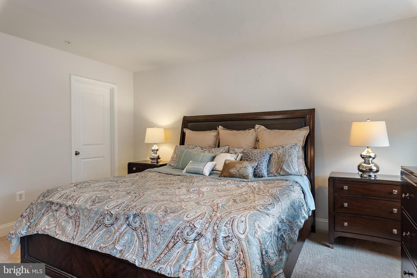 116 Vanguard Lane photo 42