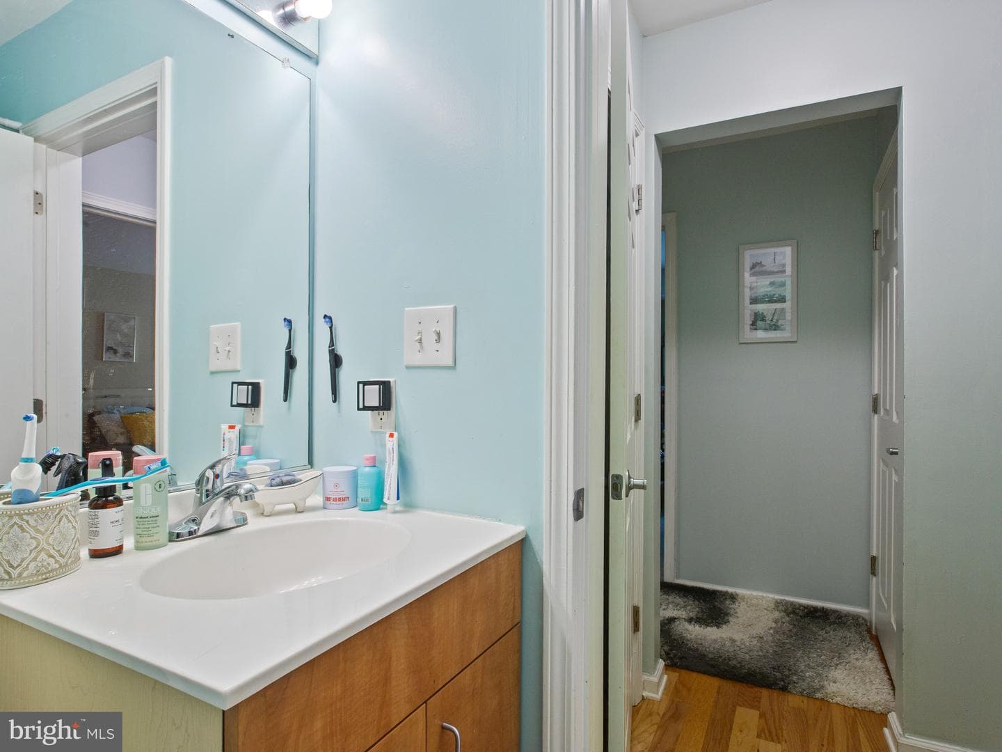 1117 Primrose Court #301 photo 15
