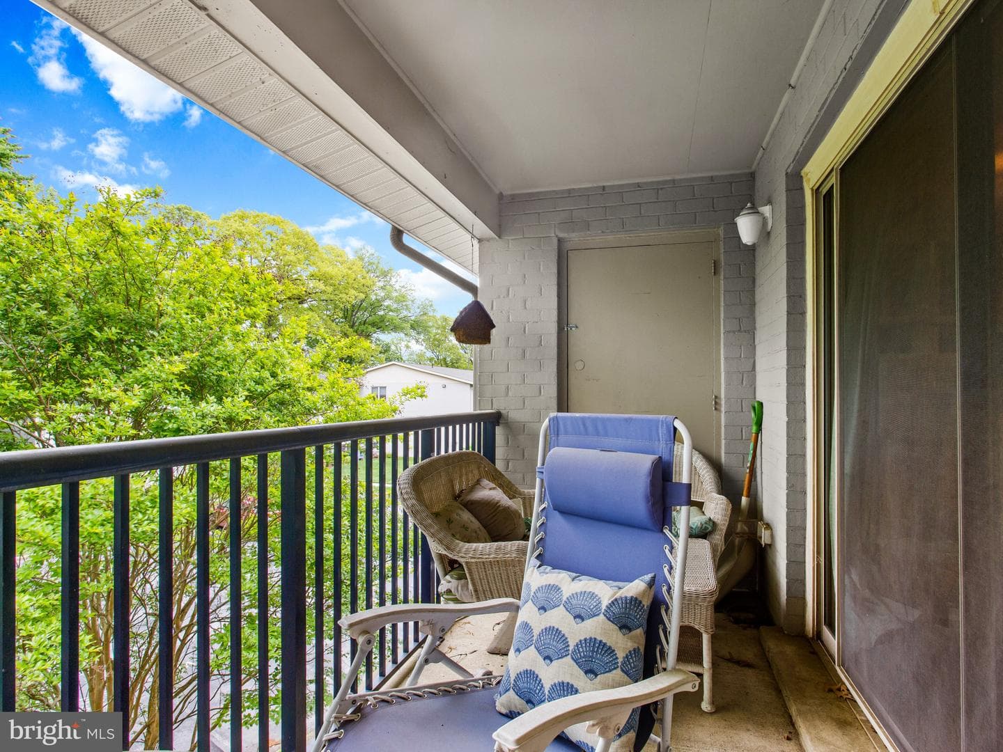 1117 Primrose Court #301 photo 22