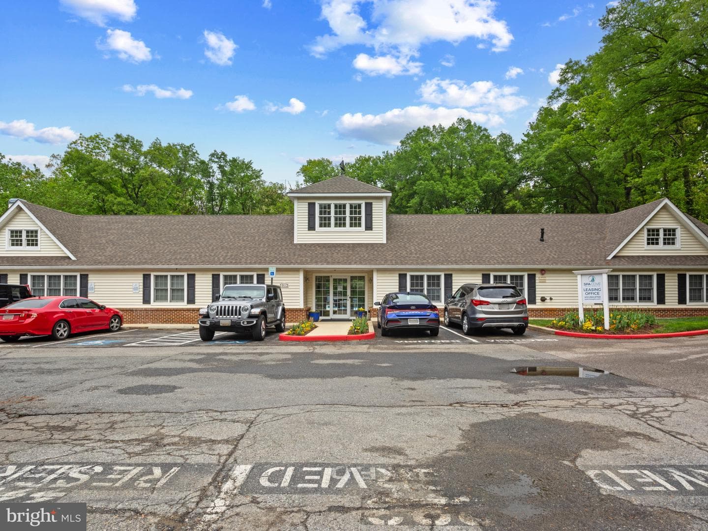 1117 Primrose Court #301 photo 25