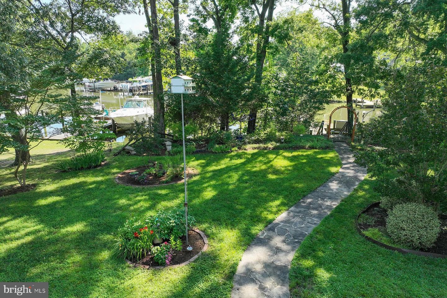 4119 Waterview Drive photo 4