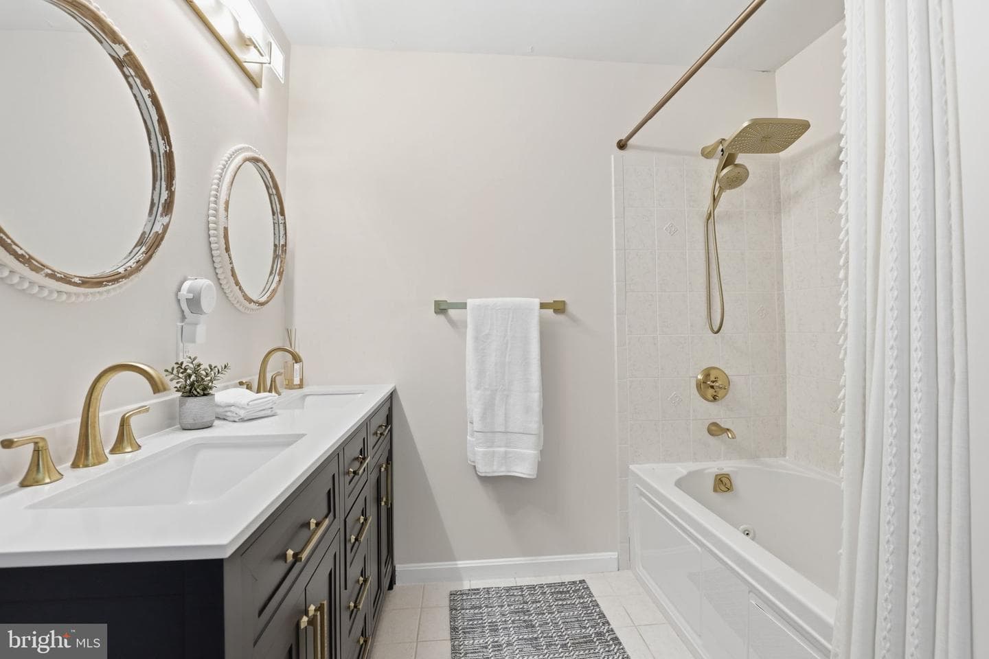 1718 Westminster Way photo 27