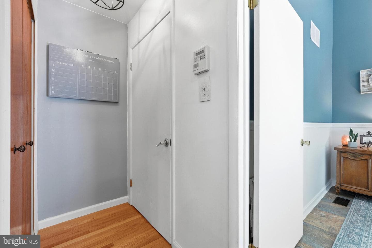 279 Capote Court W photo 19