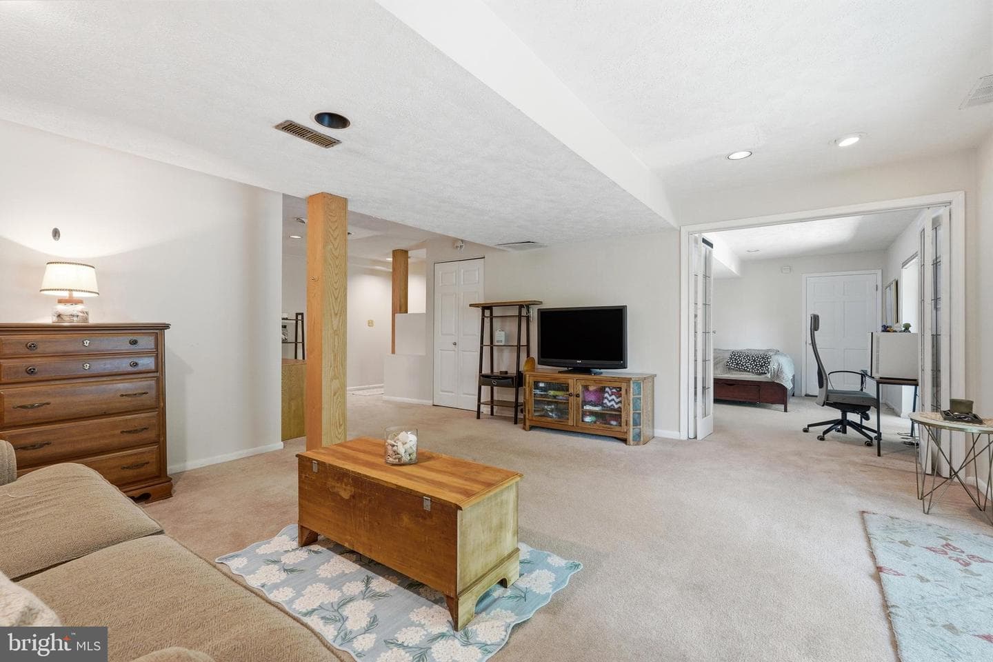 279 Capote Court W photo 38